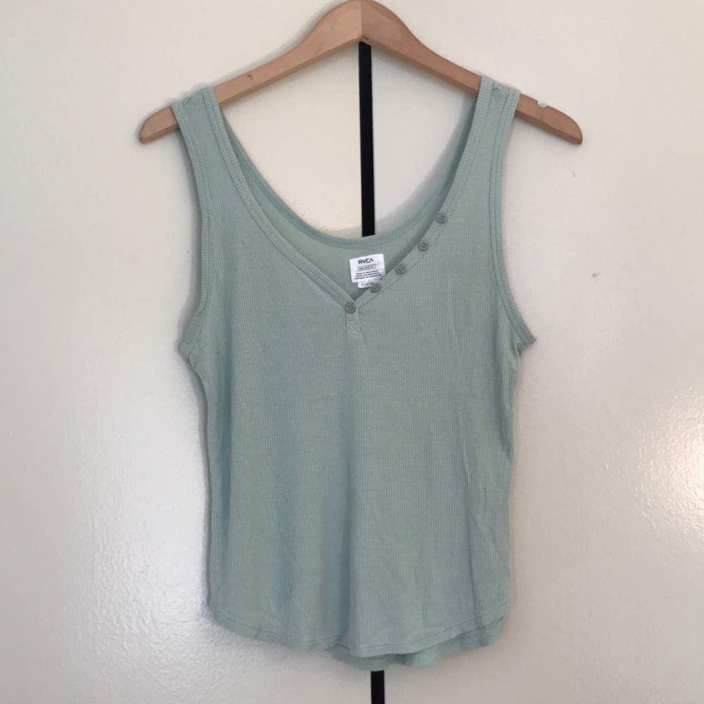 RVCA top